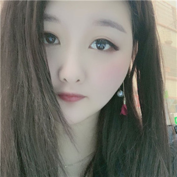 没人爱的小女人