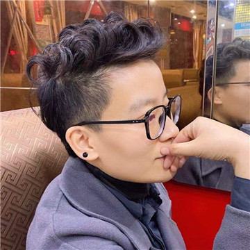 找个过冬的女孩