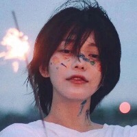 小九愛吃草莓呢