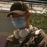 我要腹肌体育生