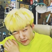 她住他城他城有她