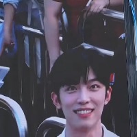 今夜拥抱是我吗