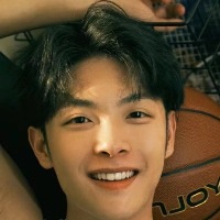 深海巨鲨与鲸鱼