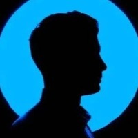 安居旧巷深埋孤海