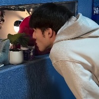 嫉妒风能紧随你